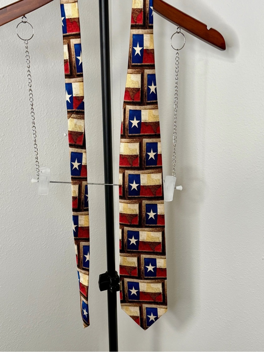 Vintage 1999 Ralph Marlin Texas Flag  Silk Tie